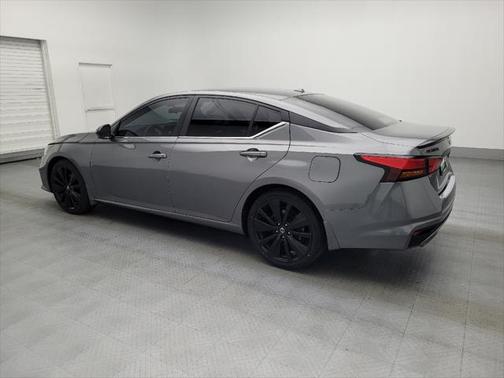 2022 Nissan Altima SR FWD