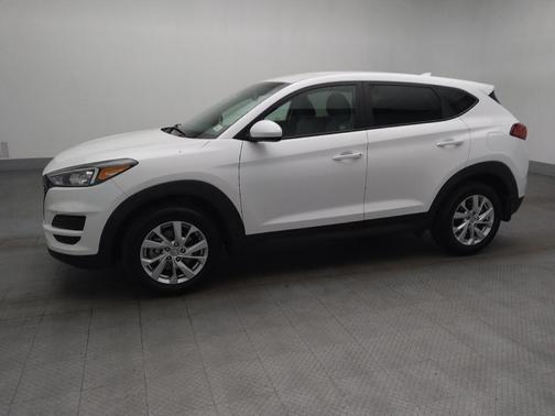 2021 Hyundai TUCSON SE