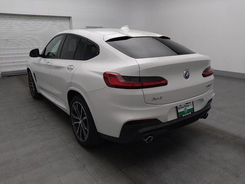 White 2019 BMW X4 xDrive30i
