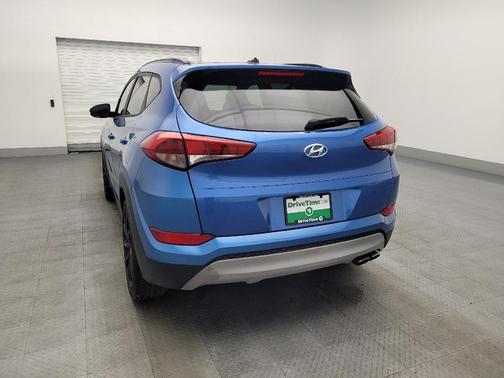 2017 Hyundai TUCSON Night