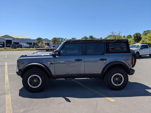 2022 Ford Bronco Badlands