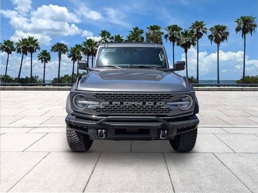Carbonized Gray Metallic 2022 Ford Bronco Badlands