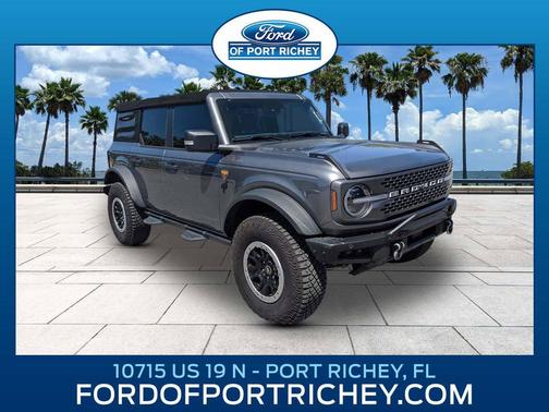 Carbonized Gray Metallic 2022 Ford Bronco Badlands