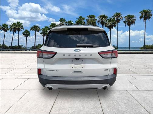 Star White Metallic Tri-Coat 2020 Ford Escape Titanium