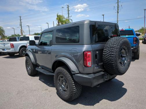Carbonized Gray Metallic 2024 Ford Bronco Big Bend