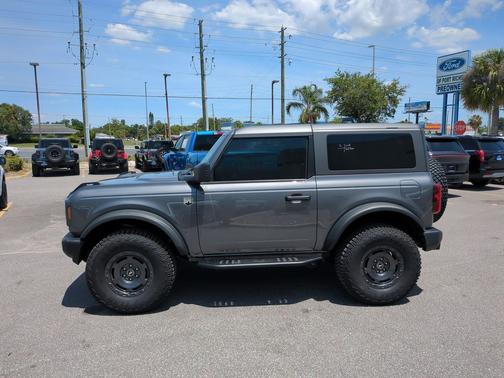 Carbonized Gray Metallic 2024 Ford Bronco Big Bend