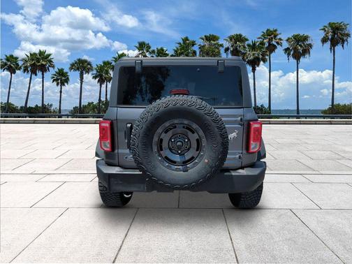 Carbonized Gray Metallic 2024 Ford Bronco Big Bend