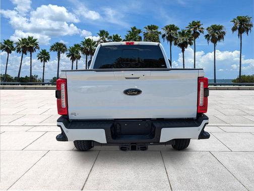 Star White Metallic Tri-Coat 2026 Ford F-250 Lariat