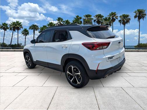Summit White 2023 Chevrolet Trailblazer RS