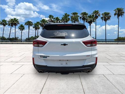 Summit White 2023 Chevrolet Trailblazer RS