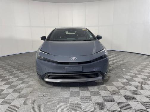2023 Toyota Prius XLE