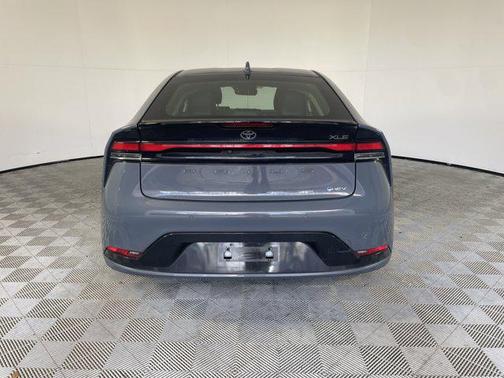 2023 Toyota Prius XLE