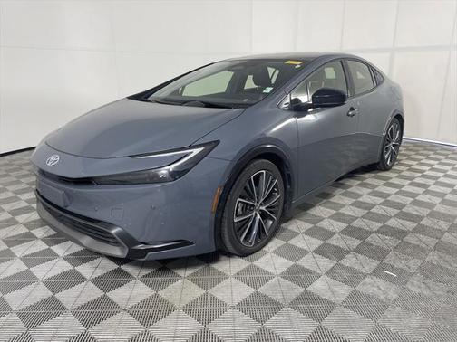 2023 Toyota Prius XLE