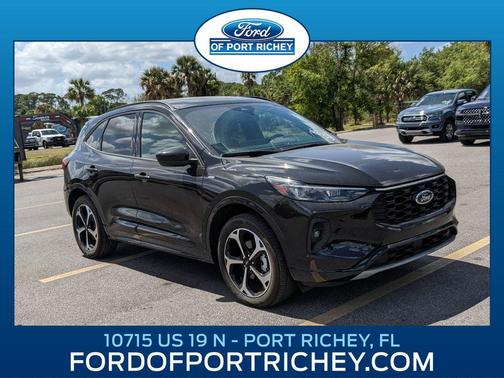 Black Metallic 2025 Ford Escape ST-Line Elite