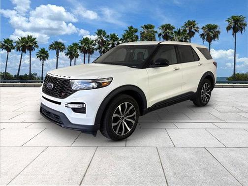 2022 Ford Explorer ST