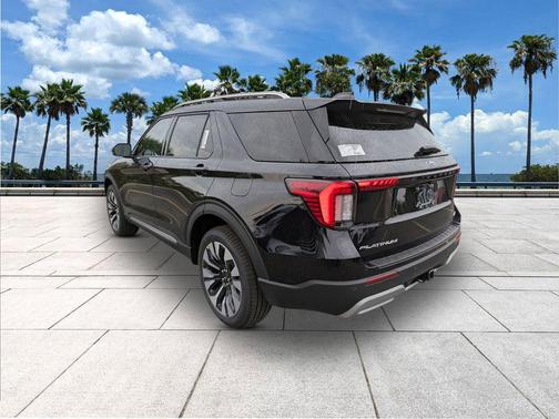 Agate Black Metallic 2026 Ford Explorer Platinum