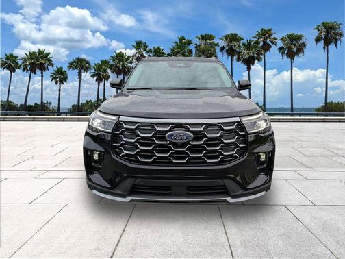 Agate Black Metallic 2026 Ford Explorer Platinum