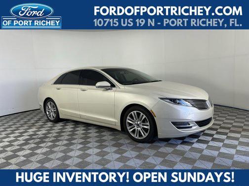 2016 Lincoln MKZ Base