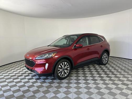 2022 Ford Escape Titanium