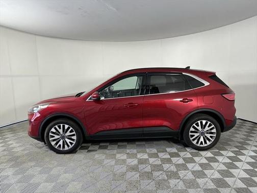 2022 Ford Escape Titanium