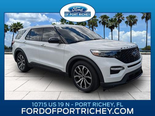 Star White Metallic Tri-Coat 2022 Ford Explorer ST