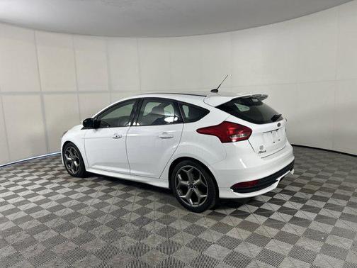 2017 Ford Focus ST ST