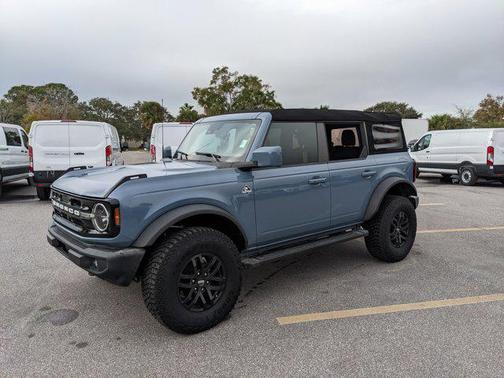 2023 Ford Bronco Outer Banks