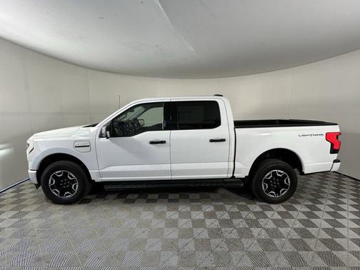 2022 Ford F-150 Lightning XLT