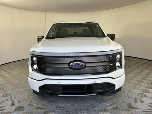 2022 Ford F-150 Lightning XLT