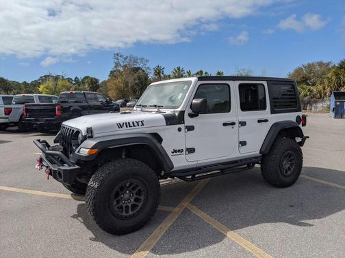 2023 Jeep Wrangler Willys