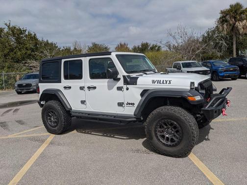 2023 Jeep Wrangler Willys