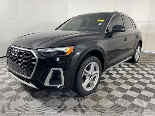 2021 Audi Q5 Premium 55 TFSI e quattro S tronic
