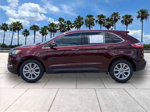 Burgundy Velvet Metallic Tinted Clearcoat 2021 Ford Edge Titanium