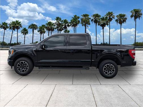 Black Metallic 2023 Ford F-150 Lariat