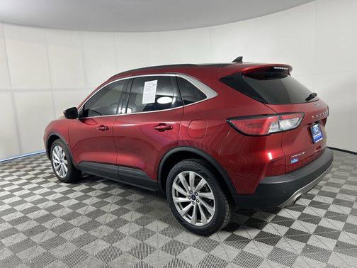 2022 Ford Escape Titanium