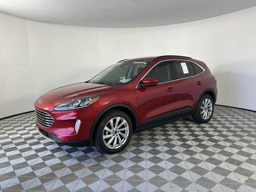 2022 Ford Escape Titanium