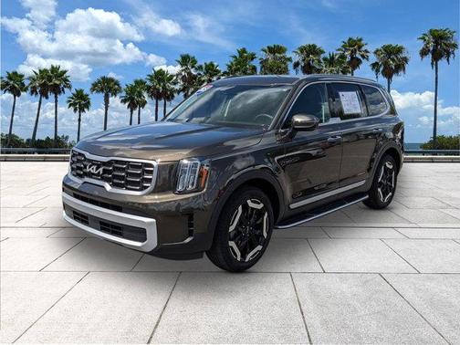 2025 Kia Telluride S