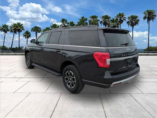 Gray Metallic 2024 Ford Expedition Max XLT