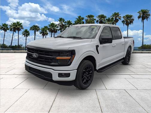 Oxford White 2026 Ford F-150 XLT