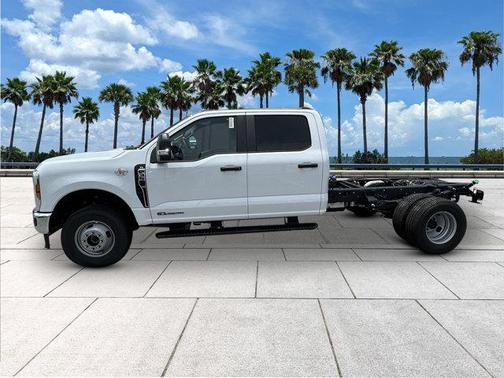 2025 Ford F-350 XL