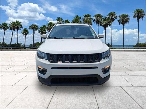 White Clearcoat 2018 Jeep Compass Latitude
