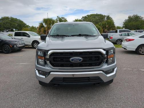 Iconic Silver Metallic 2023 Ford F-150 XLT