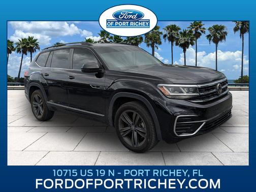 Deep Black Pearl 2021 Volkswagen Atlas 3.6L SE w/Technology
