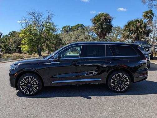 2025 Lincoln Aviator Black Label AWD