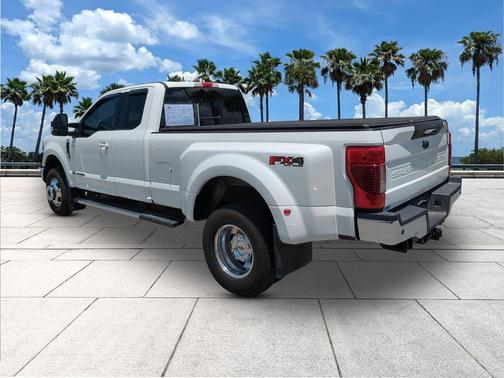 Star White Metallic Tri-Coat 2020 Ford F-350 Lariat