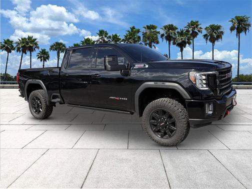 2022 GMC Sierra 2500 AT4