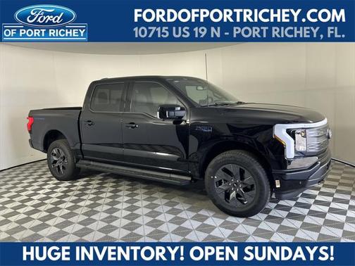 2025 Ford F-150 Lightning LARIAT