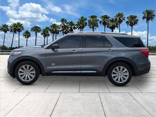 Carbonized Gray Metallic 2024 Ford Explorer King Ranch