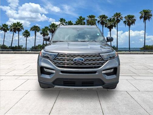 Carbonized Gray Metallic 2024 Ford Explorer King Ranch
