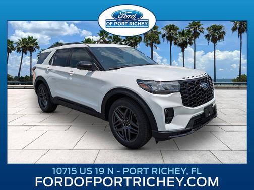 Star White Metallic Tri-Coat 2026 Ford Explorer ST